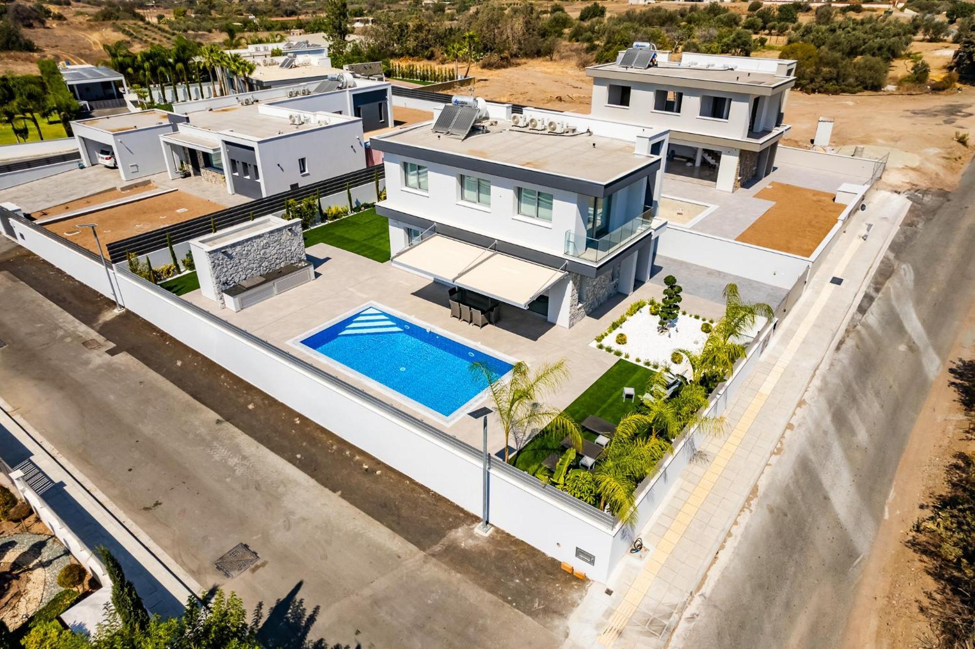 Villa Eleni By Ezoria Villas Limassol Exterior photo